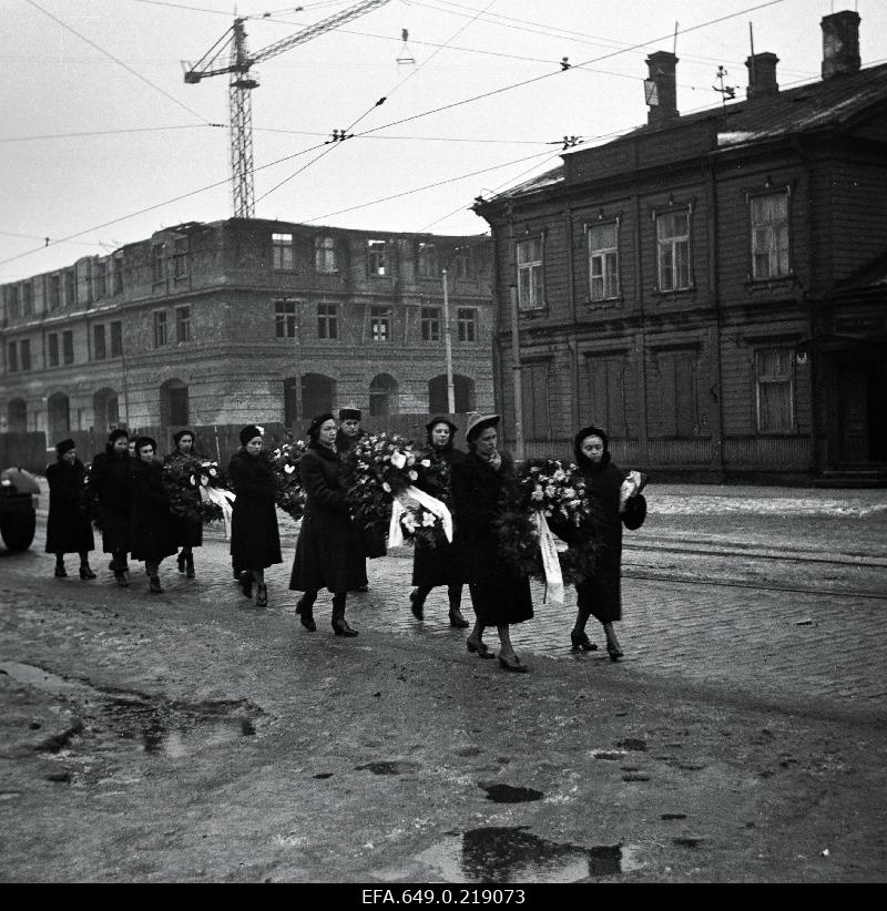 Funeral trip on Narva highway.