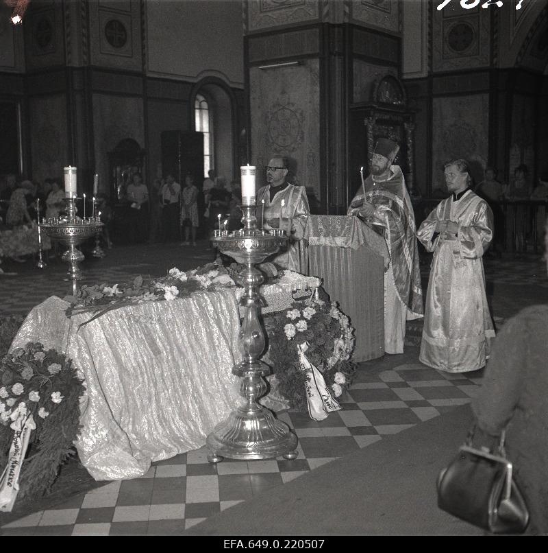 Funeral in Aleksander Nevski Cathedral.