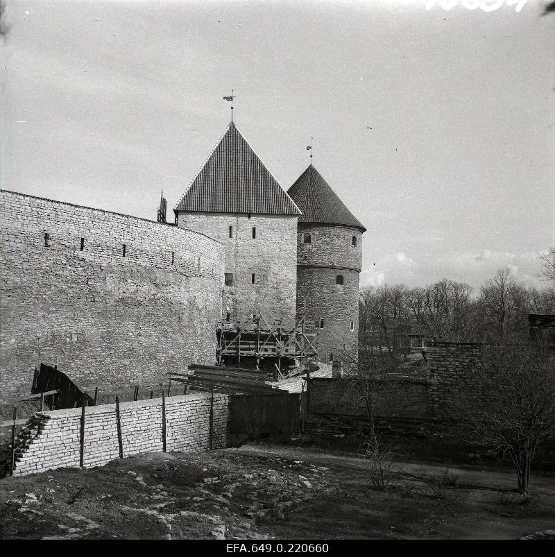 View from Toompea Kiek in de Kök direction.