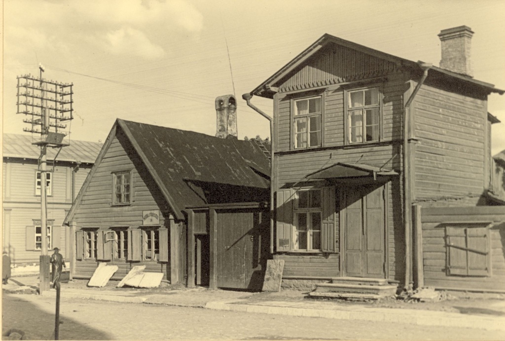 TLA 1465 1 539 Liivalaia tn 36, 38. Building no. 1141, 1143 21 06 1938 Photographer e. Brockner - Liivalaia tn 36, 38. Property No. 1141, 1143