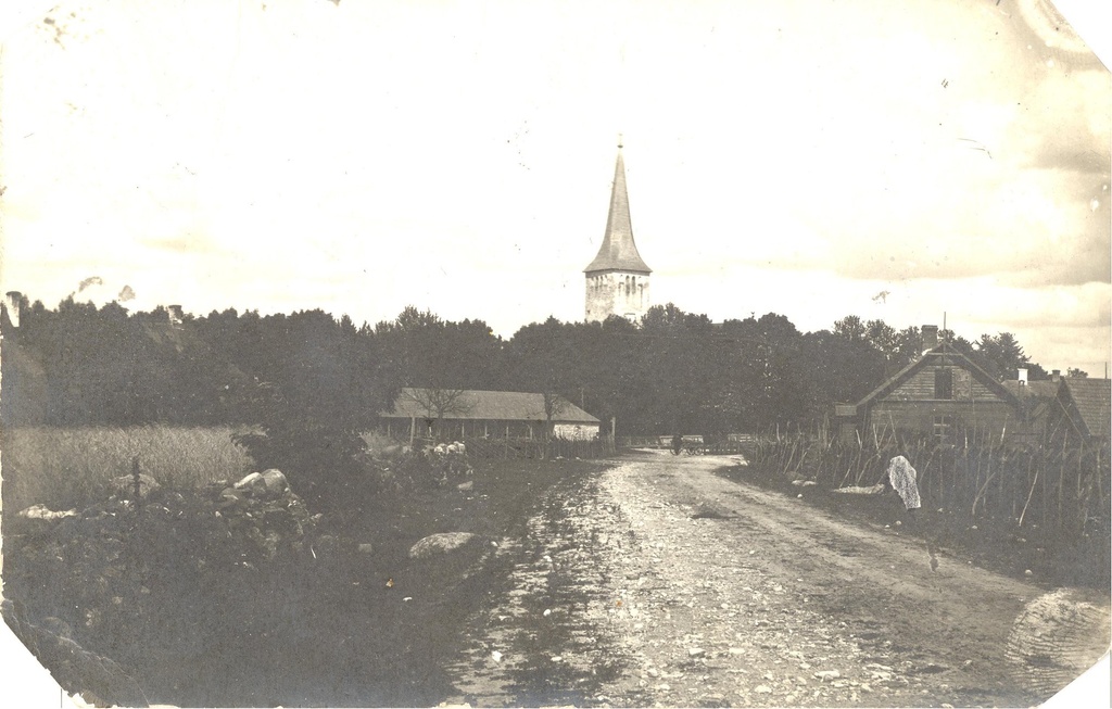 Märjamaa kirik Kasti teelt
