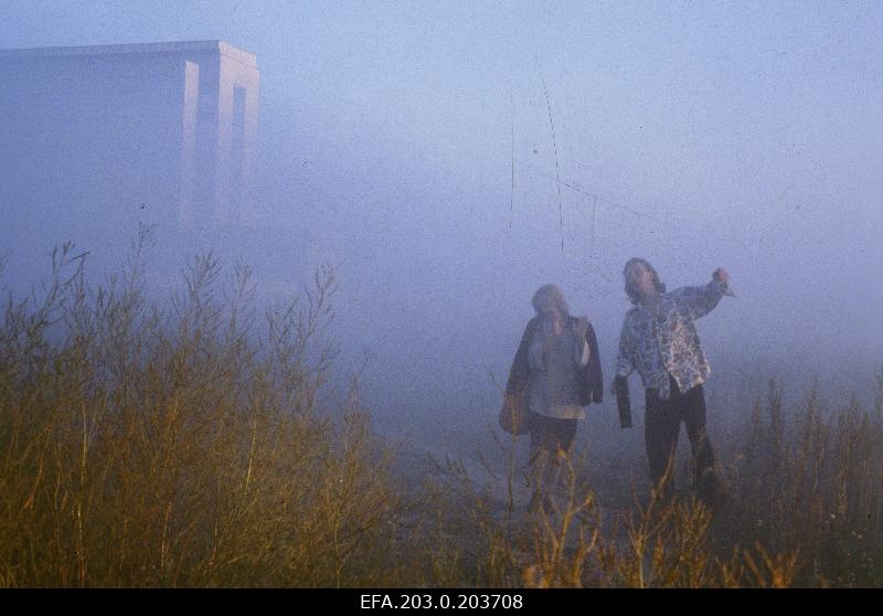 The film from the Tallinn film "Only for the crazy or the mercy sister". Rita - Margarita Terehhova, Johan - Hendrik Toompere jun.