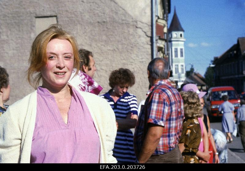 Game film "Only for crazy or merciful sister". Margarita Terehhova in the Old Town of Tallinn.