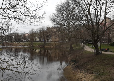 Riigikanal ja ülikool Riias rephoto