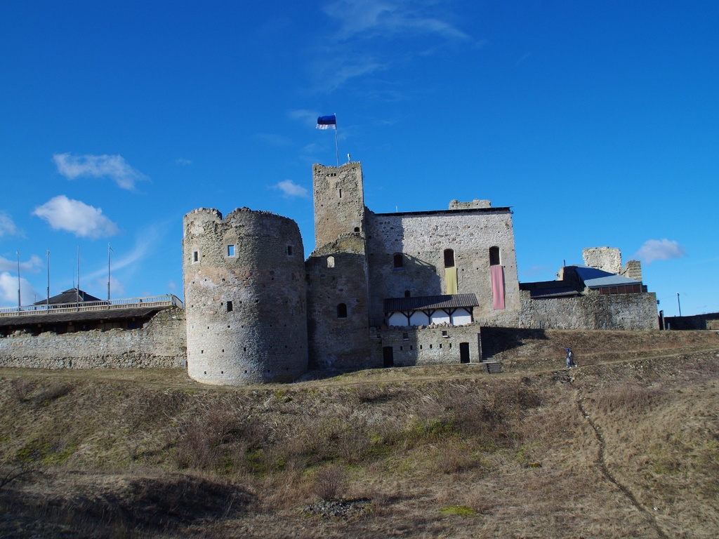 Rakvere-castle - Rakvere Castle in Rakvere, Estonia, July 2006Photographer:Maiko Kangro rephoto