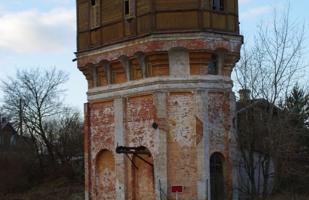 Water Tower at Rakvere Station rephoto