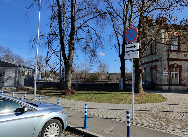XII Üldlaulupidu. Laulukooride liikmete viimine majutuspaikadesse. rephoto