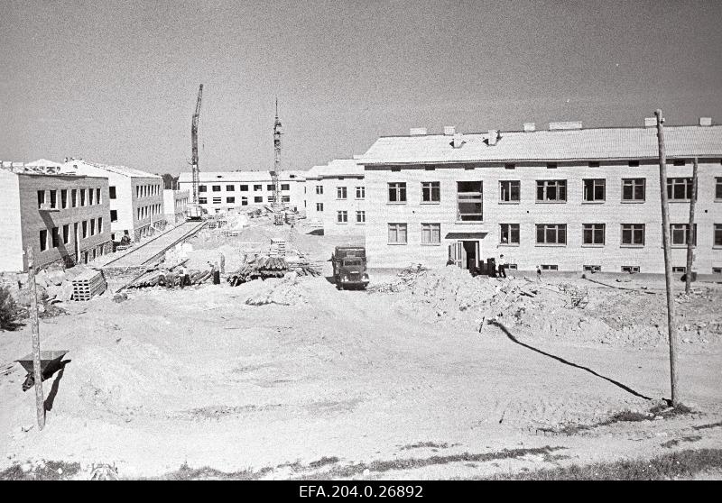 Construction works in Sirgala settlement.