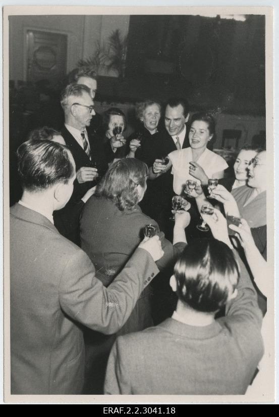 Meeting of younger generation cultural figures organized by the editorial of the magazine "The Women of the Councils" with revolutionary veterans. In a common circle - Asta Ots, Georg Ots behind him and others.