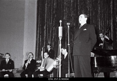 Rat "Estonia" soloist Georg Ots e. Laansoo performs in the concert hall at the concert hall.  similar photo