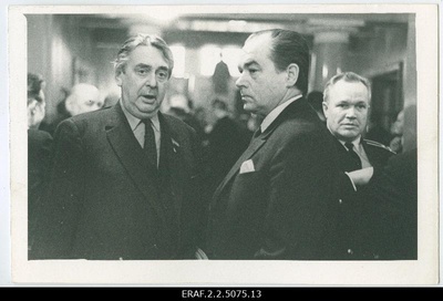 Delegates and guests of the 16th Congress of the ECB in a conversation during the interim sessions of the Congress. Cultural figures from the left in Kaarel Ird, Georg Ots and Jaanus Orgulas.  similar photo