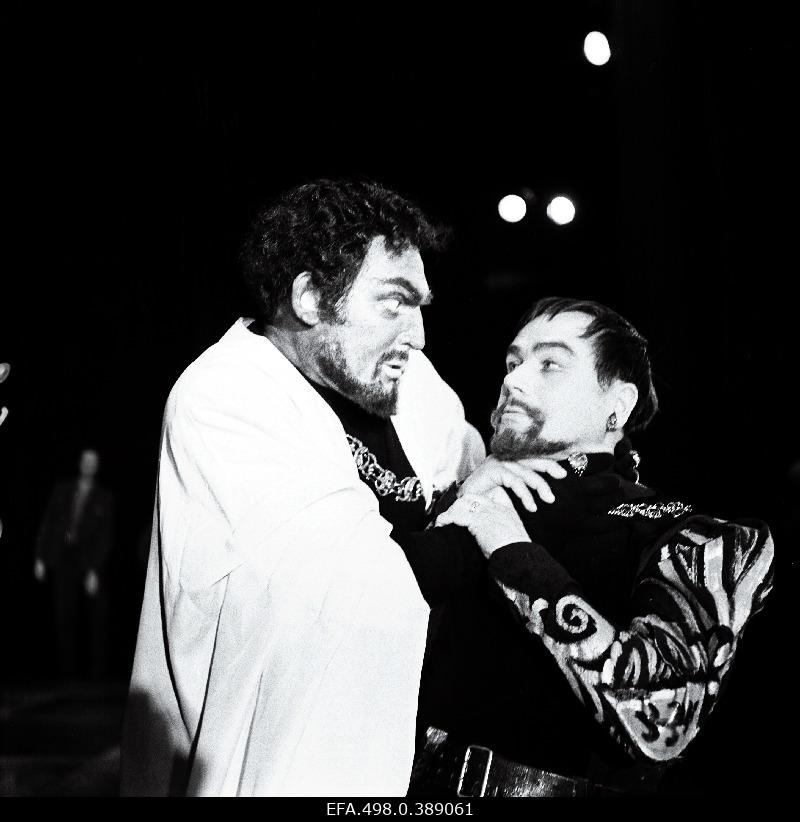 Scene of g. Verdi Opera Othello Theatre Estonia. Othello – Alexander Püvi, Jago – Georg Ots.