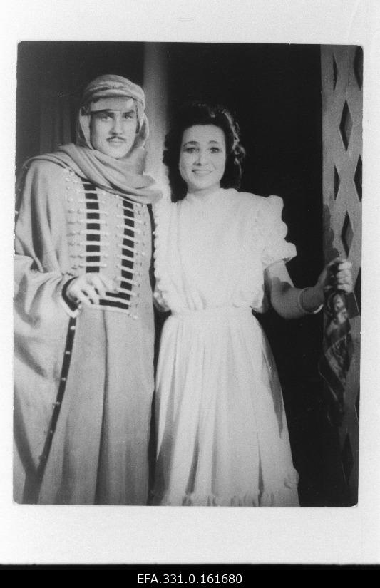 Scene from s. Romberg’s opera “Kõrbelaul” Rat “Estonia”. Margot - Meta Kodanipork and Pierre Birabeau - Georg Ots.