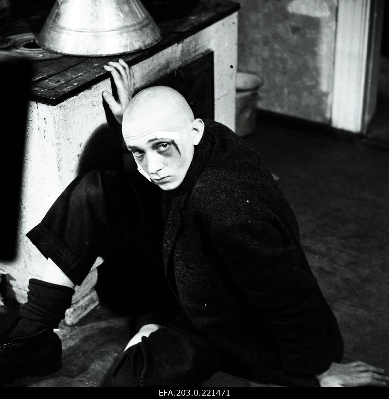 The director of the Tallinn Film game film "Karikakramäng". "Tatoveering". Arvo Kukumägi.