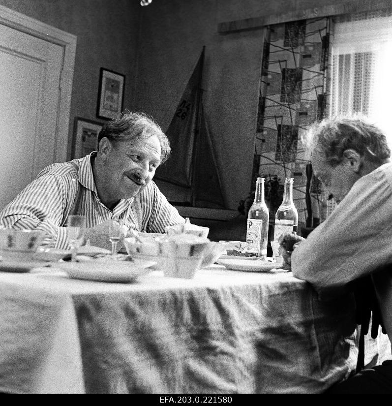 Cader from the Tallinn film game "Viini postmark".