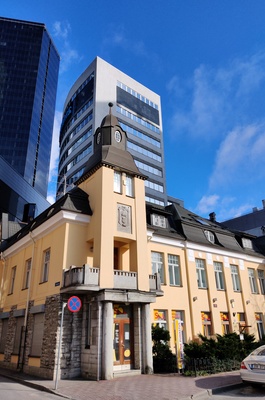 Buildings on Maakri Street in Tallinn rephoto