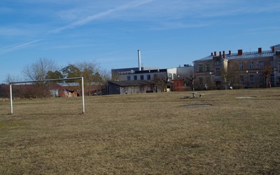 Rakvere Pedagoogiline Kool maiparaadi rongkäigus rephoto