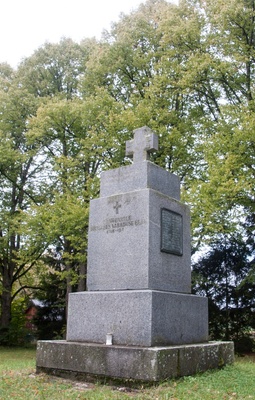 Monument of the fallen soldiers of Pilistvere rephoto