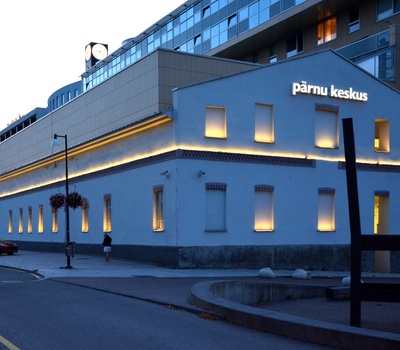 Pärnu Economic Community on the North Street rephoto