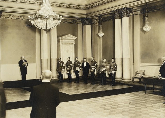 President Ståhlberg speaks at the end of the state days