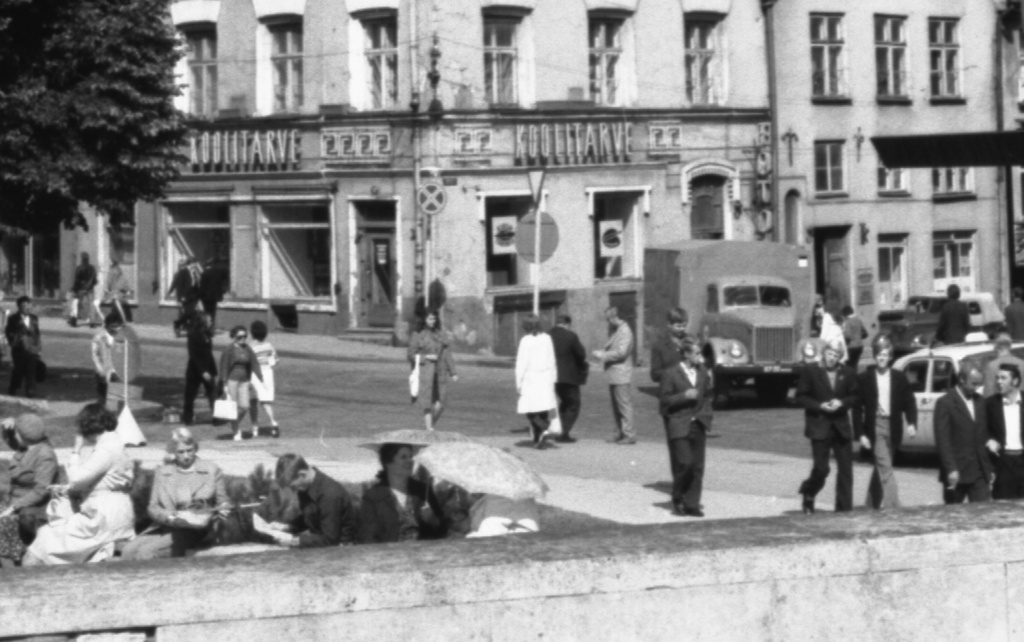 Tallin 1974-07 crop (9632337380) - Tallinn. Author's notes Film found in junk. Request for place correction