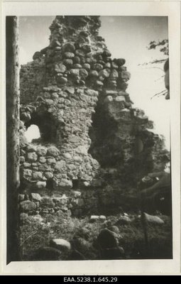 Room in the northern tower of Karksi Castle  duplicate photo