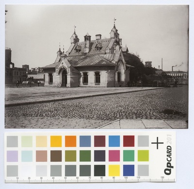 Sari Tallinn views. Weight and themes in New Market.  similar photo