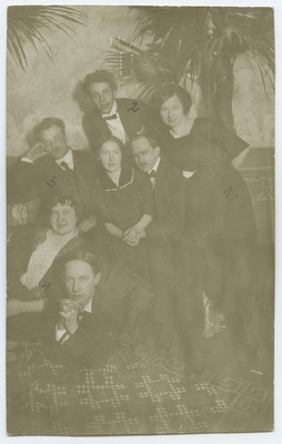 Group picture. Upstairs Wilhelm Friedrich Dubas  duplicate photo