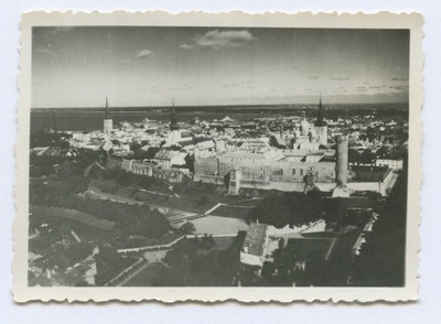 Tallinn. View of Toompea and Old Town by Lilleküla  duplicate photo