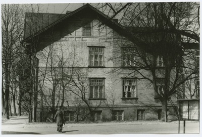 Double wooden house in Gogoli Street 41.  duplicate photo