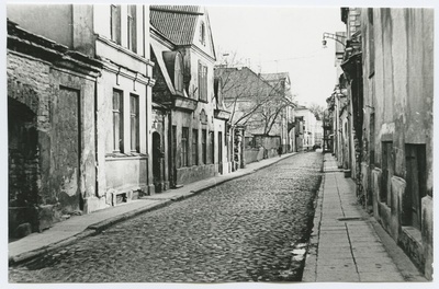 Buildings New Street 14 and 12, view Viru Street direction.  duplicate photo