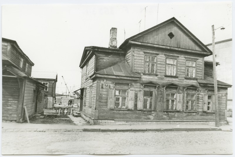 Double wooden house Karu Street 39.