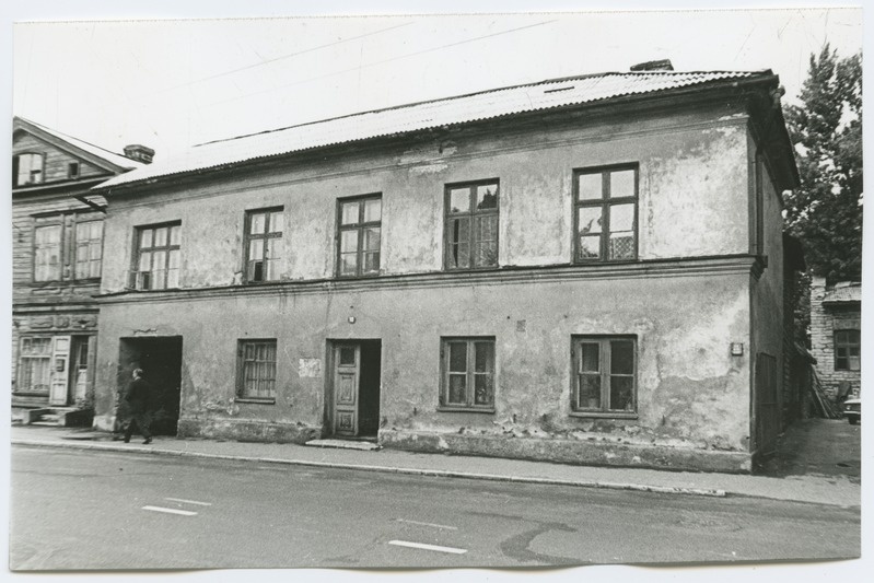 Double stone house, Paldiski highway 10.