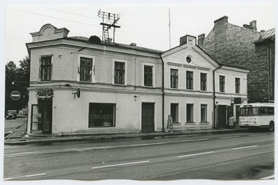 Double stone house Paldiski highway 3, shop "Mai" building.  duplicate photo