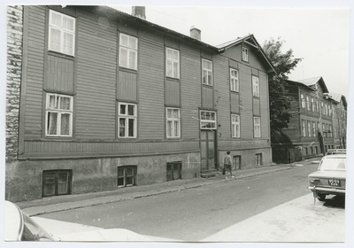 Double wooden building, Peeter Süda Street 12.  duplicate photo