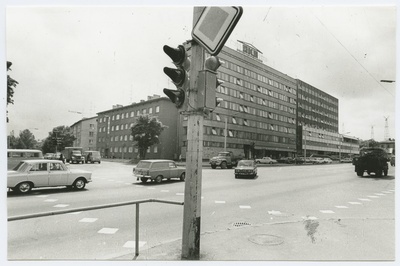View on the crossroads of Kingissepa and Peeter Süda Street.  duplicate photo