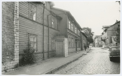 View on J. Tomp's street  duplicate photo