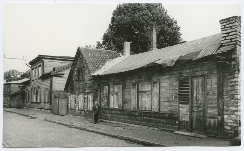 One-time decayed wooden building