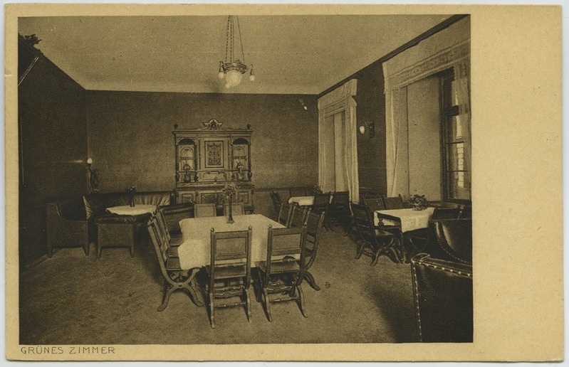 Green room of the Blackheads Brotherhood house.