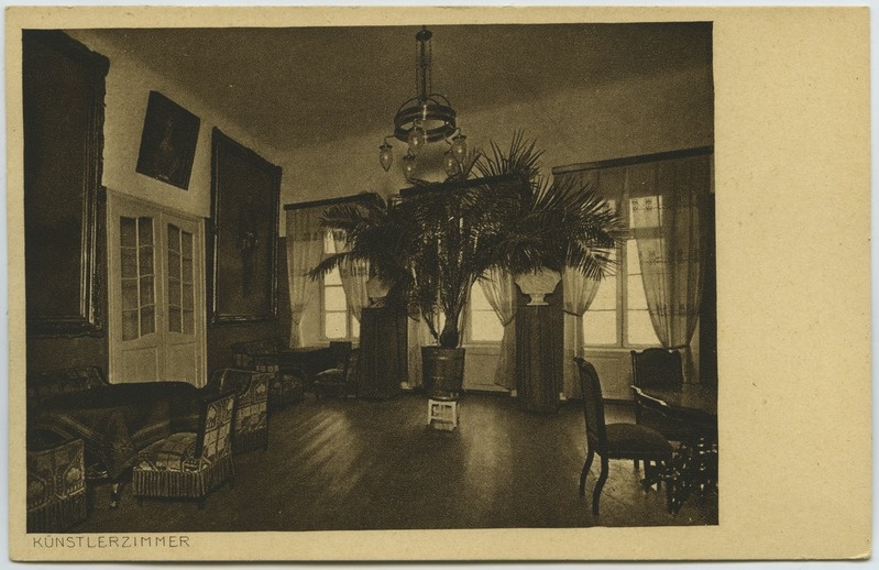The Mustpeade Brotherhood House Artists' room.