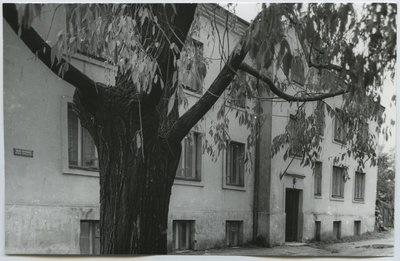 Tallinn. Double stone house Väike-Kompassi t. 20  duplicate photo
