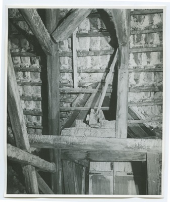 Tallinn, Pakkmaja, roof construction.  duplicate photo