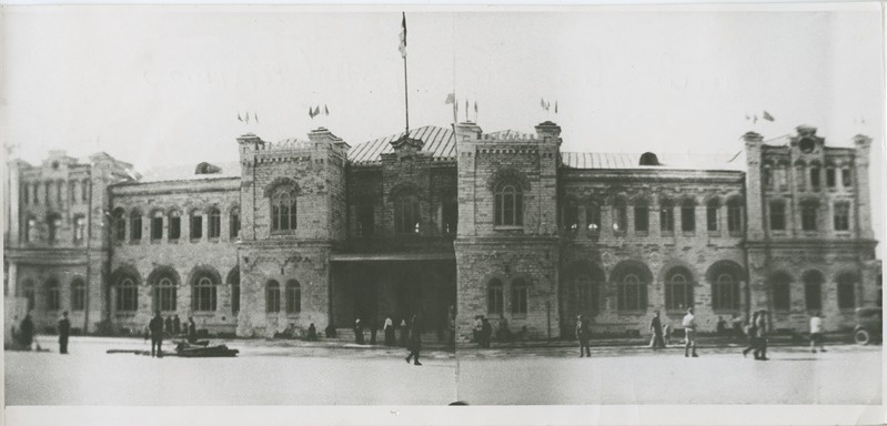 Tallinn, restored Baltic station, façades, on the opening day on June 21, 1945.