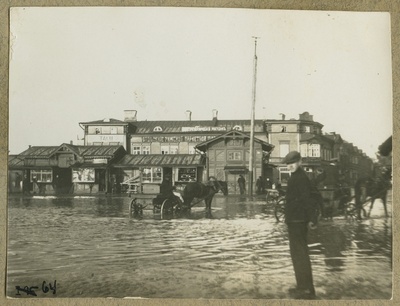 Yeah. Mülber album1: flooding on the city street (market, wooden buildings)  duplicate photo