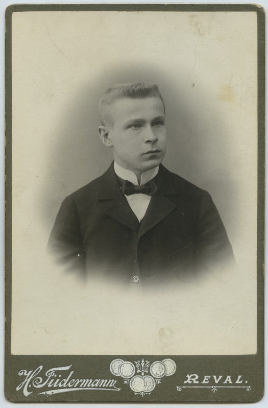 Man's portrait