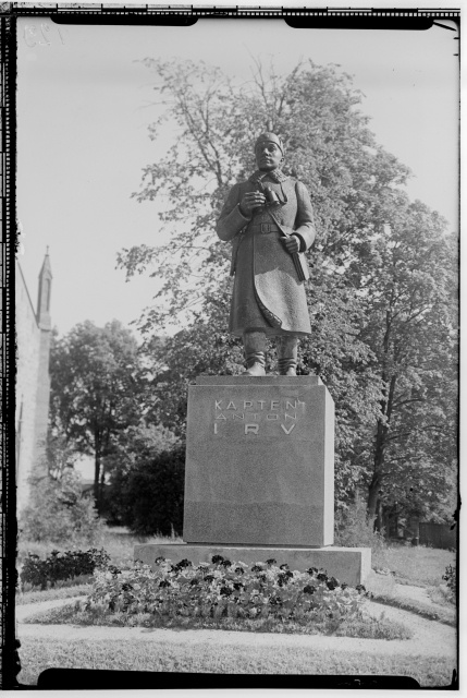 Captain Anton Irve's primary breeding in Viljandi