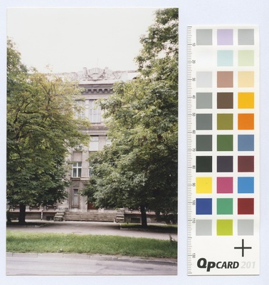 Old-Kalamaja Street. View of the school house at the corner of Kotzebue Street.  duplicate photo