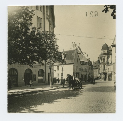 S-Karja and Müürivahe t. crossing point  duplicate photo