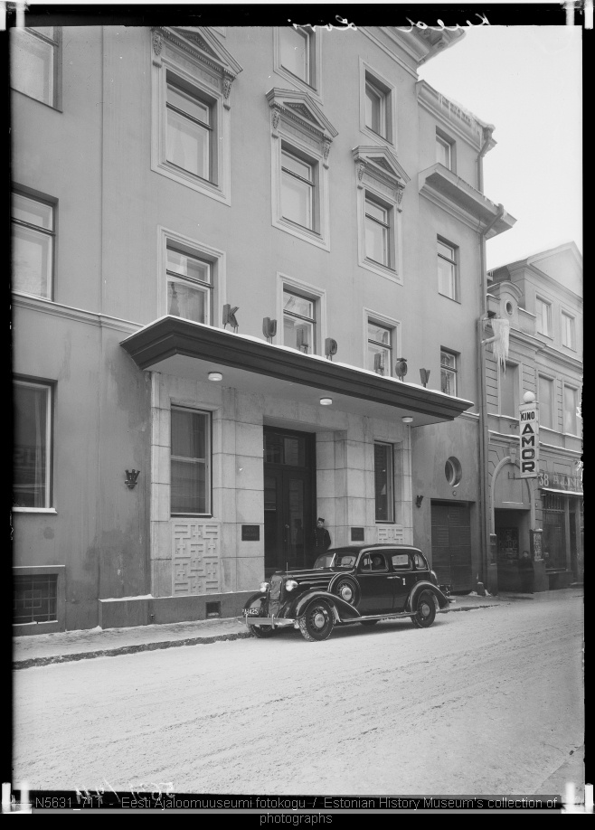 Hotell "Kuld Lõvi" Harju tänaval