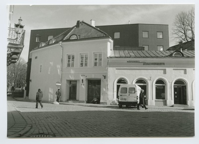 Tallinn. Building Vana-Viru tn 8  duplicate photo